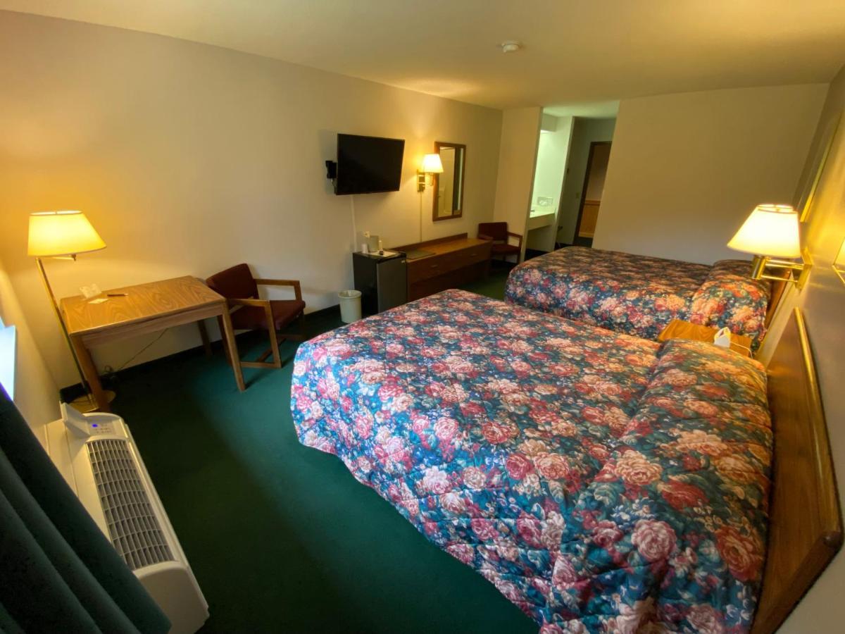 Boulder Bear Motor Lodge Boulder Junction Екстериор снимка