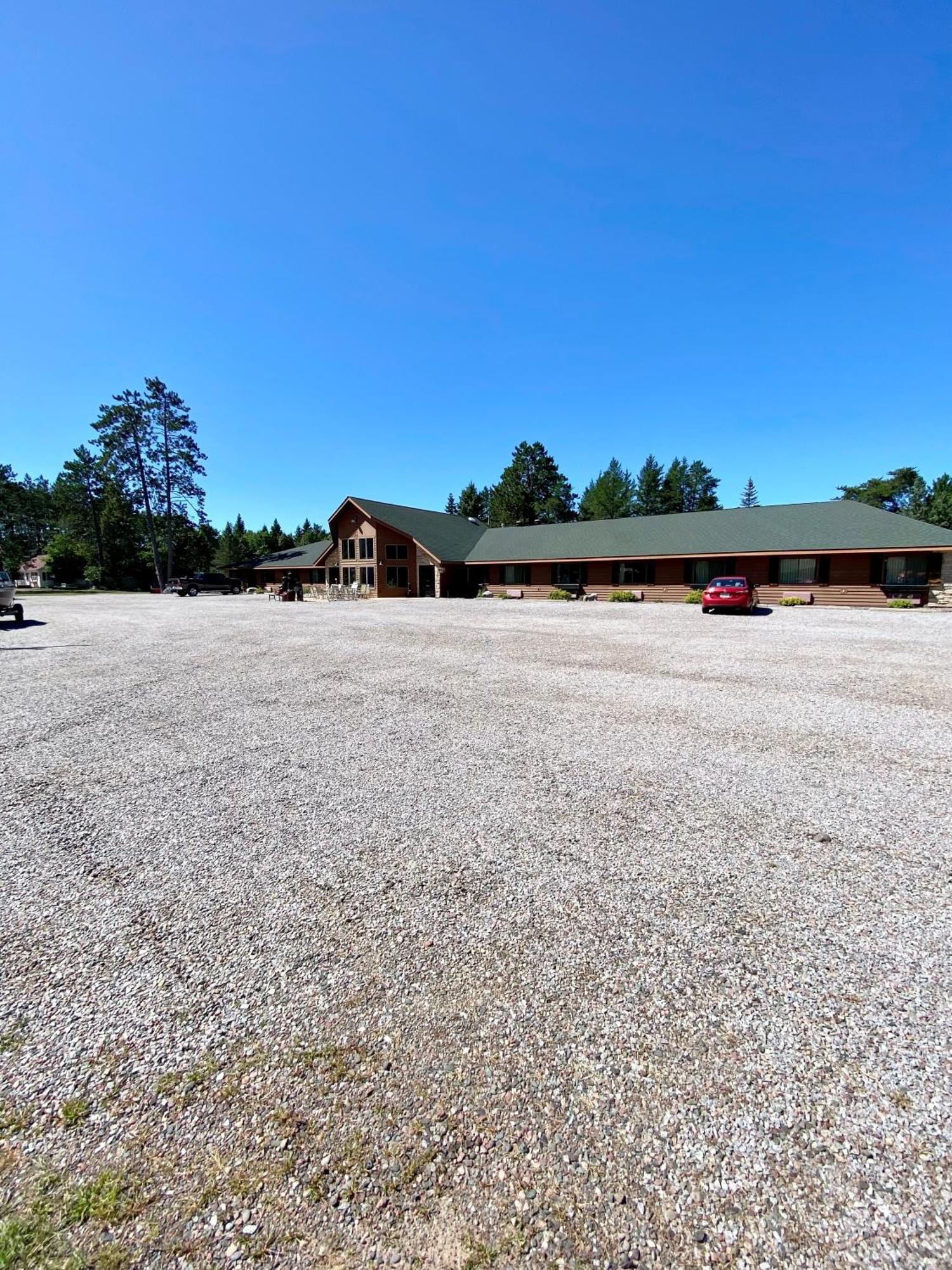 Boulder Bear Motor Lodge Boulder Junction Екстериор снимка